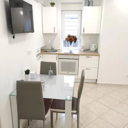 Apartament Dulcis *